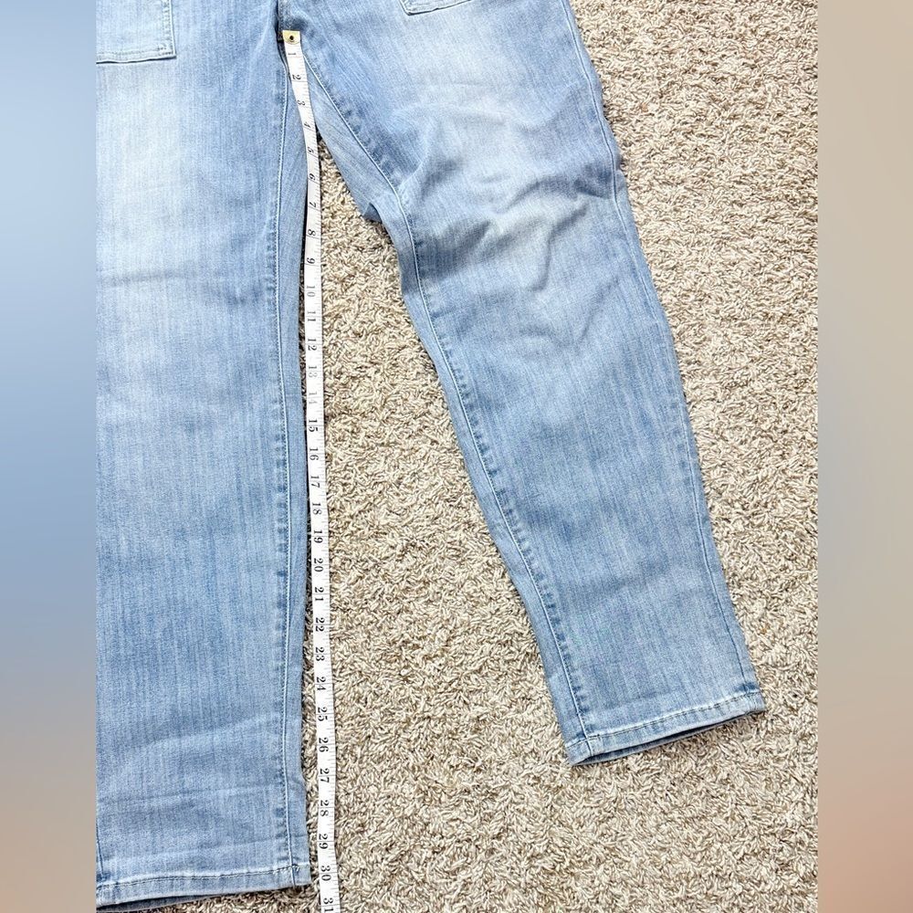Judy Blue Pull on Jogger Jeans - Picture 5 of 8